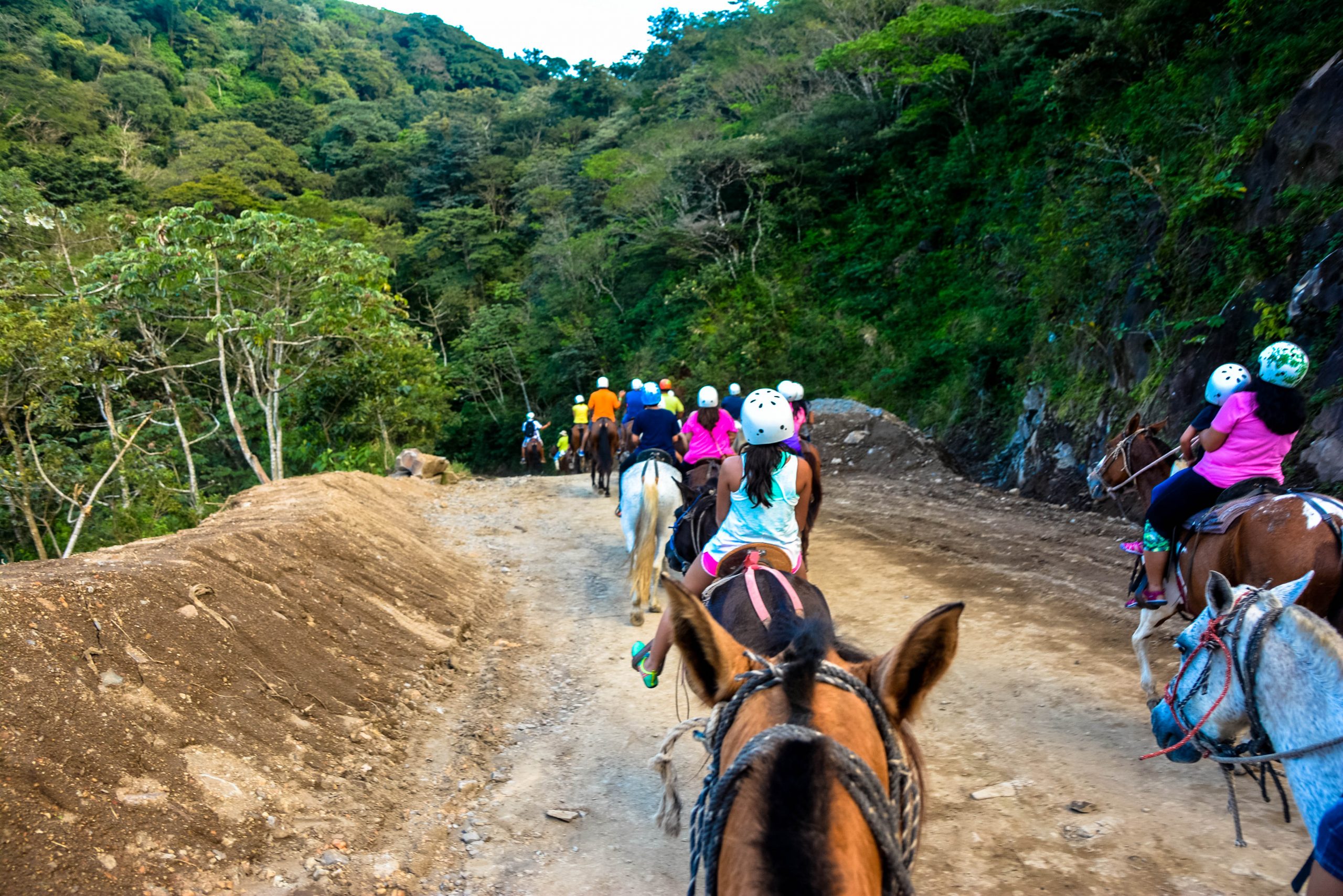 tour-horse-back-riding